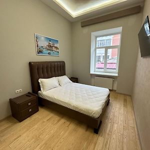 Suite à 2 Chambres à Coucher